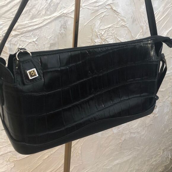 Brighton black leather shoulder bag. - Picture 3 of 8